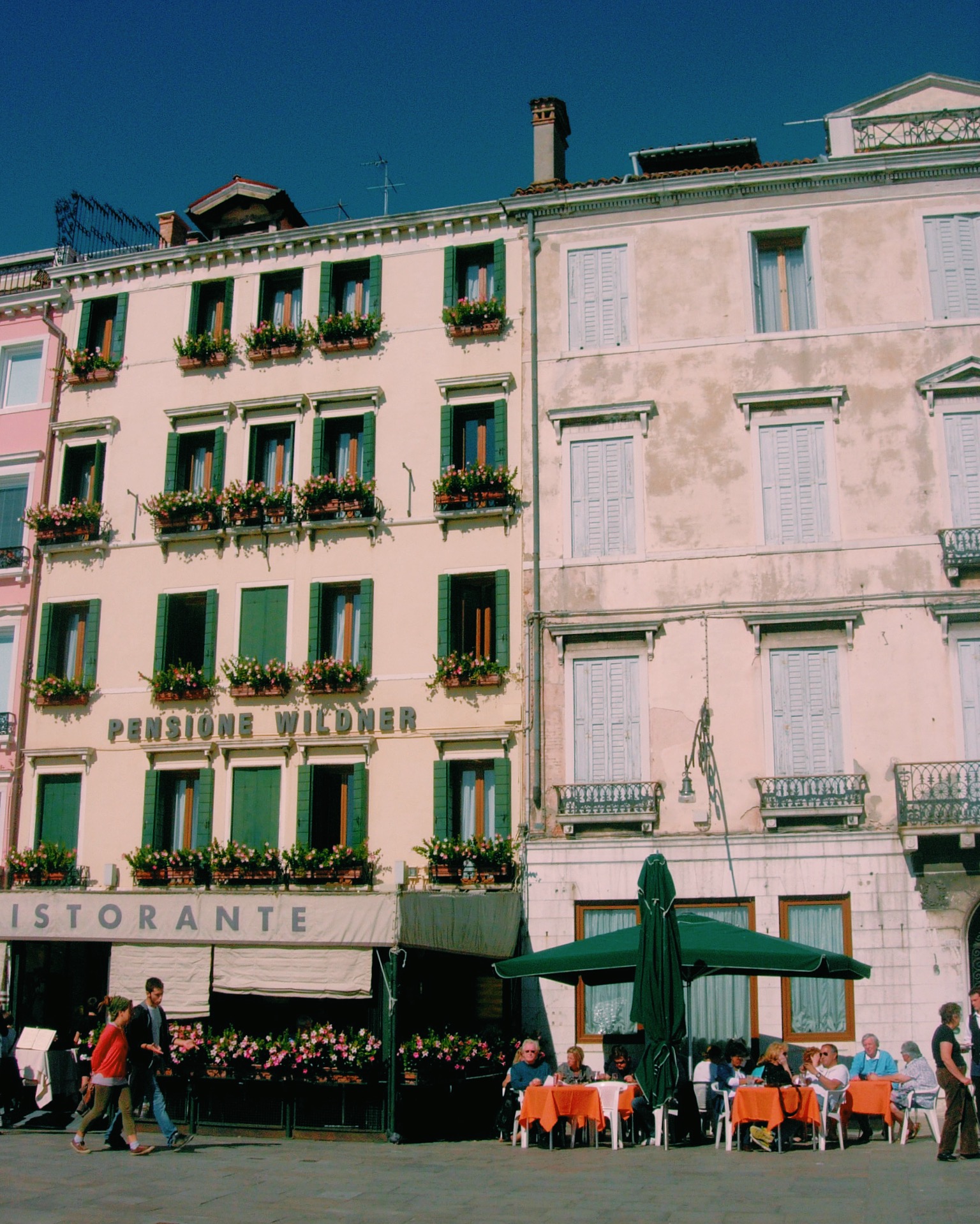 Processed with VSCO with c1 preset